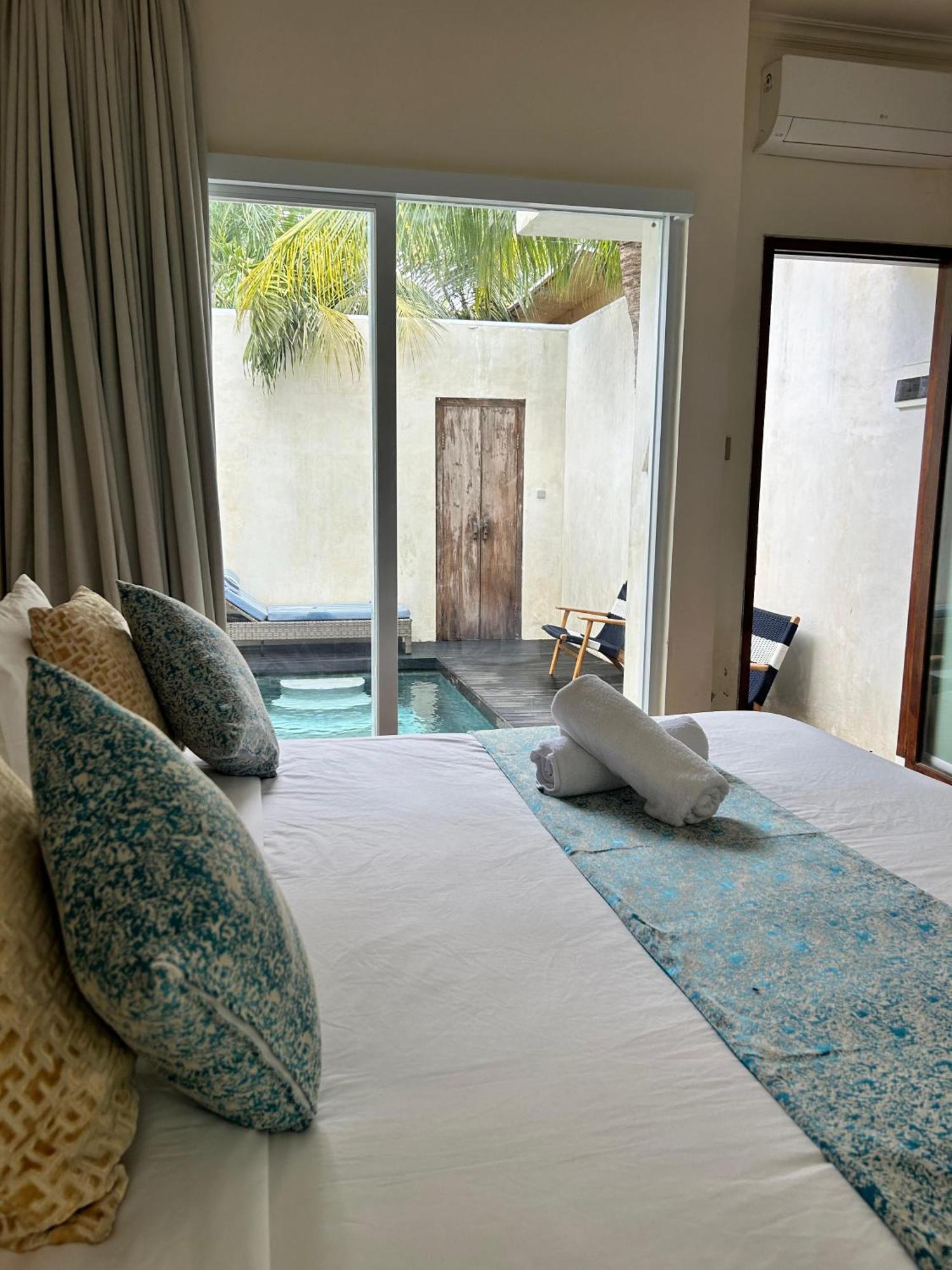 Eve Evy Private Pool *